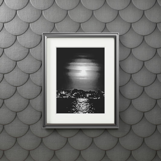 Tail-Whip Hunters Moon over Newport Harbor Fine Art Prints (Passepartout Paper Frame)